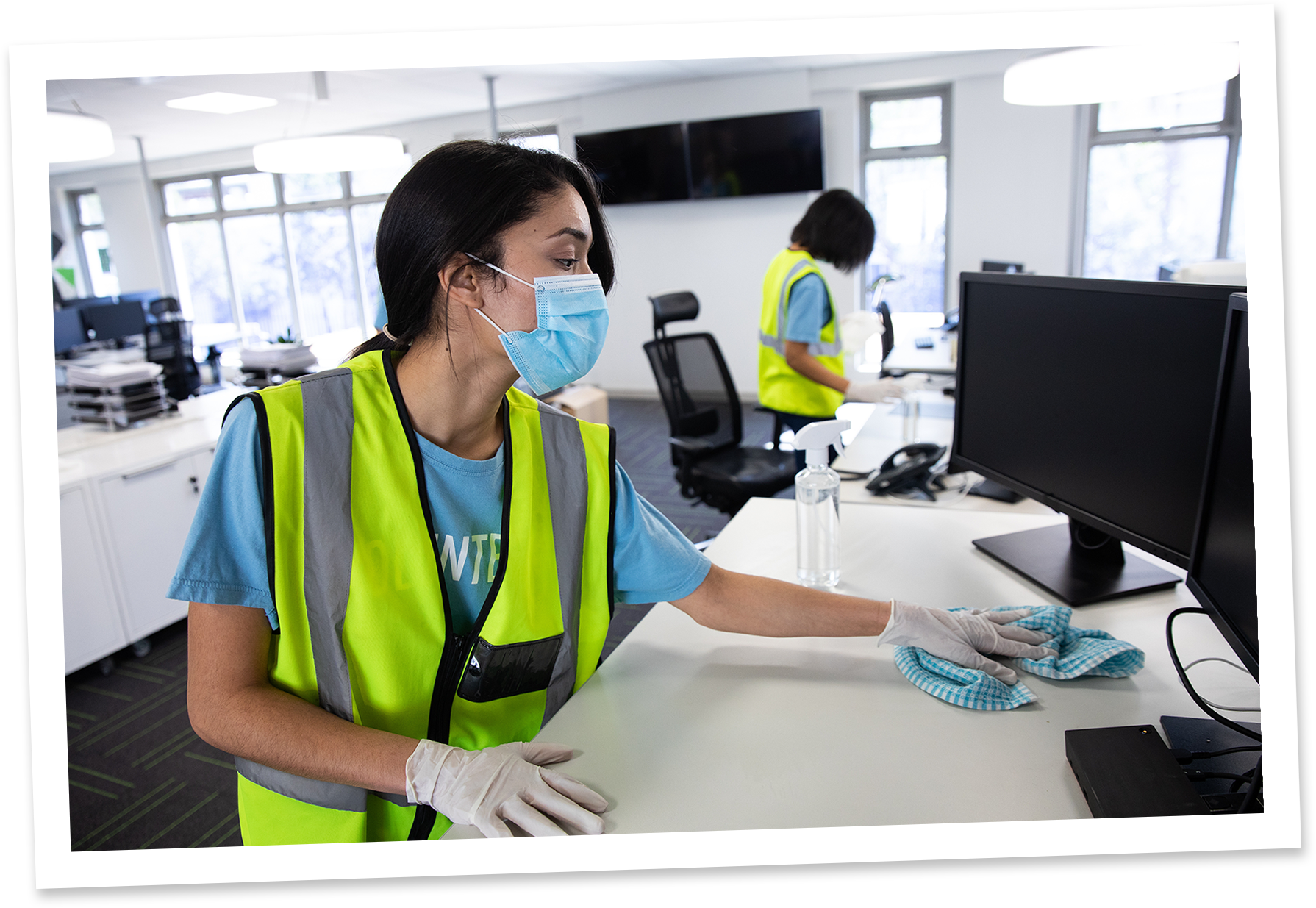 Office Cleaning 157581502 L Normal None 0002 Office Cleaning